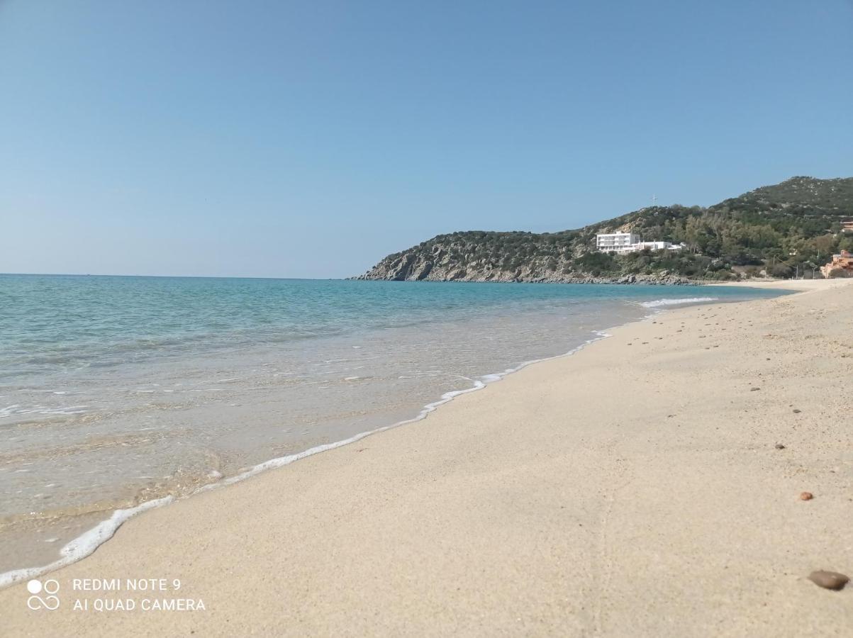 Casa Antonella, A Pochi Passi Dalla Spiaggia Con Stradello Privato Apartment Solanas  Exterior photo