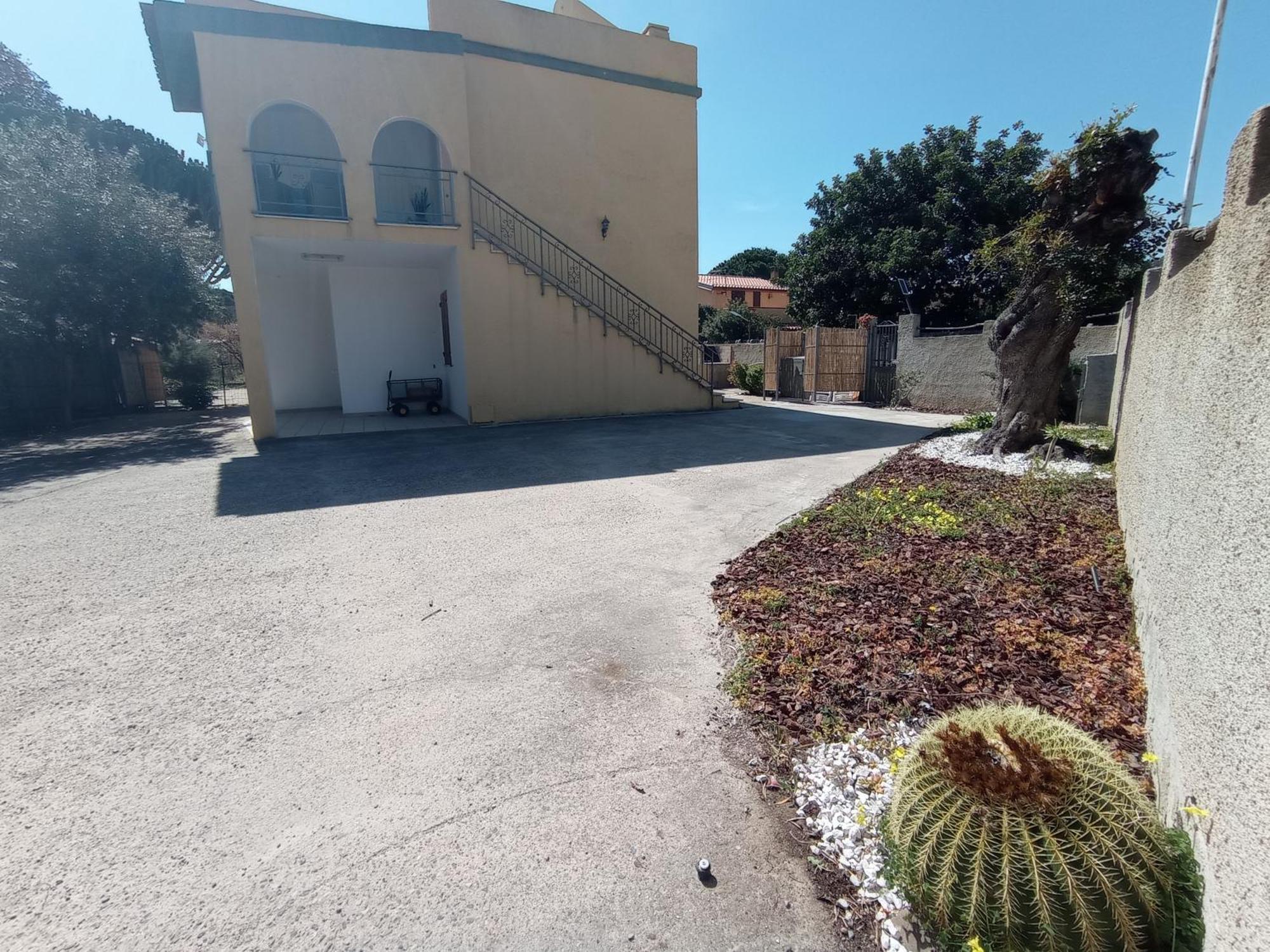 Casa Antonella, A Pochi Passi Dalla Spiaggia Con Stradello Privato Apartment Solanas  Exterior photo