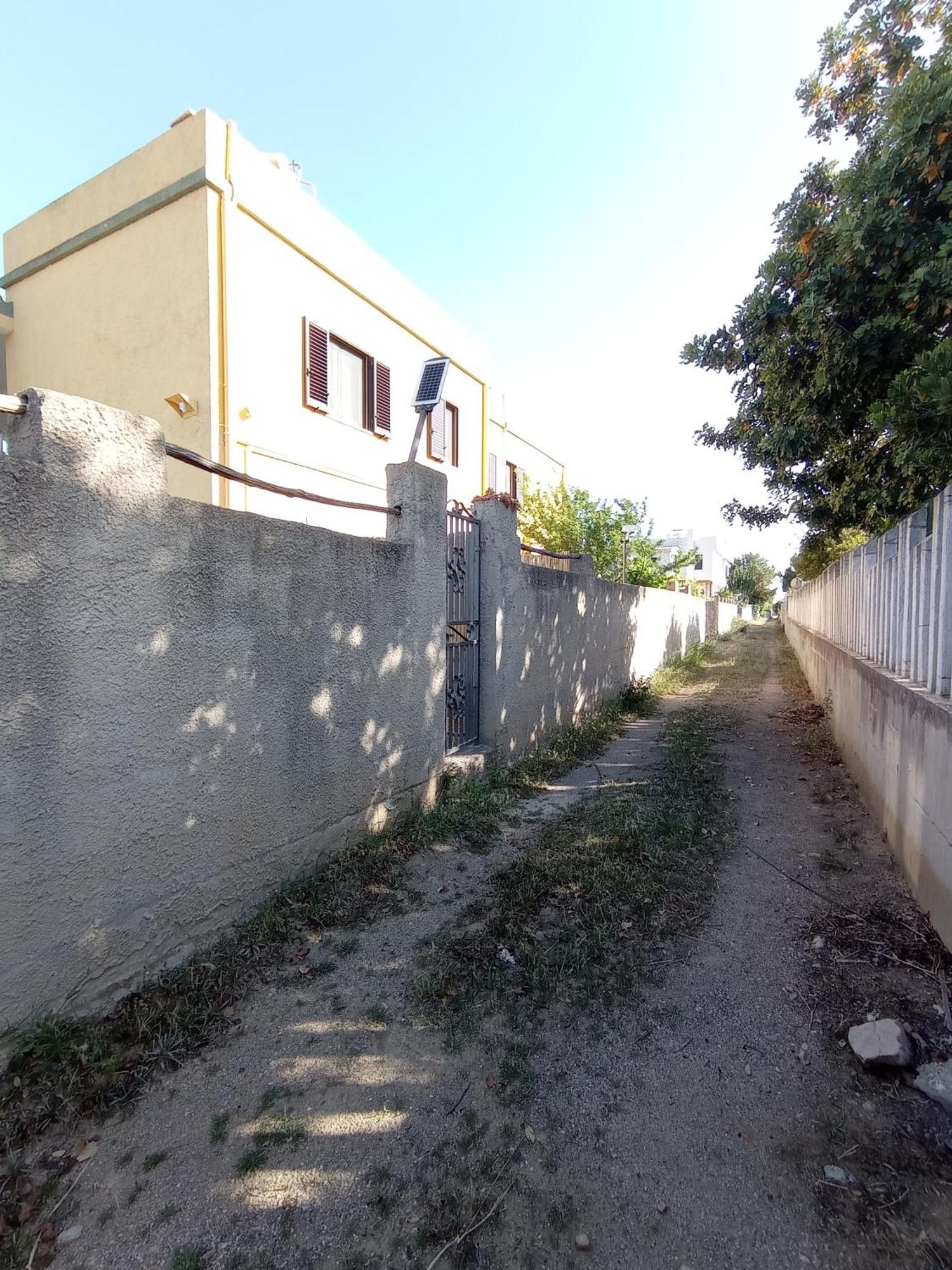 Casa Antonella, A Pochi Passi Dalla Spiaggia Con Stradello Privato Apartment Solanas  Exterior photo